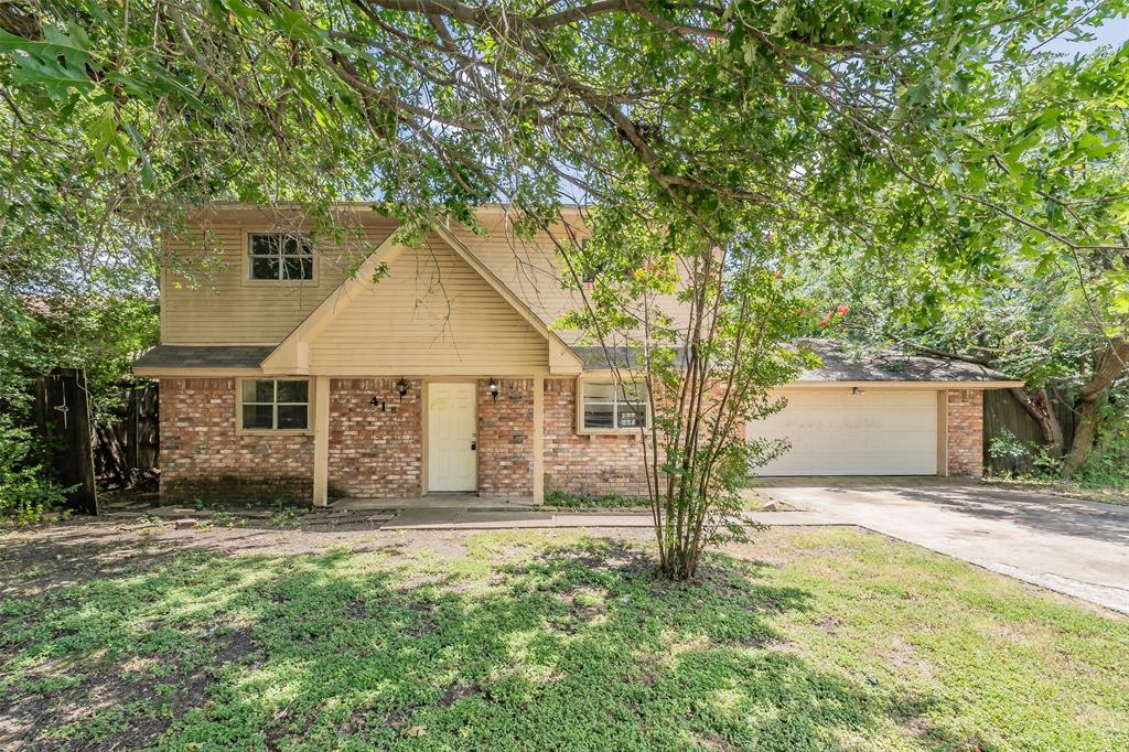 418 Longworth Boulevard Property Photo 1