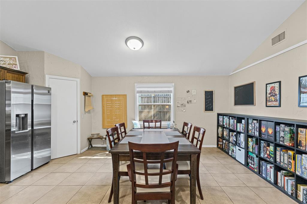 5117 Curzon Avenue Property Photo 9