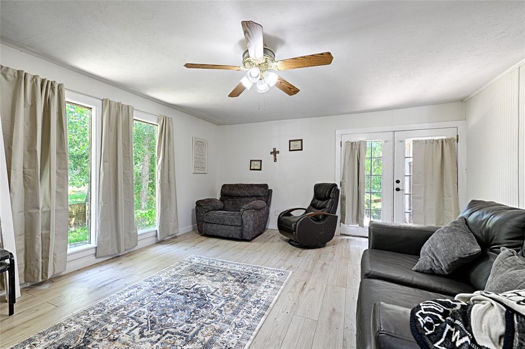 507 Bost Street Property Photo 6