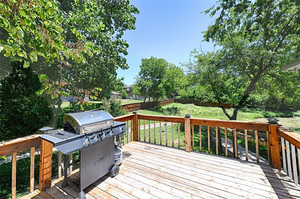 507 Bost Street Property Photo 18
