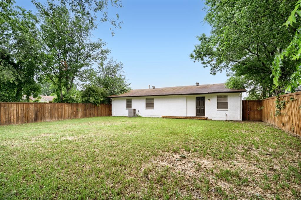 3621 Edgewood Drive Property Photo 3