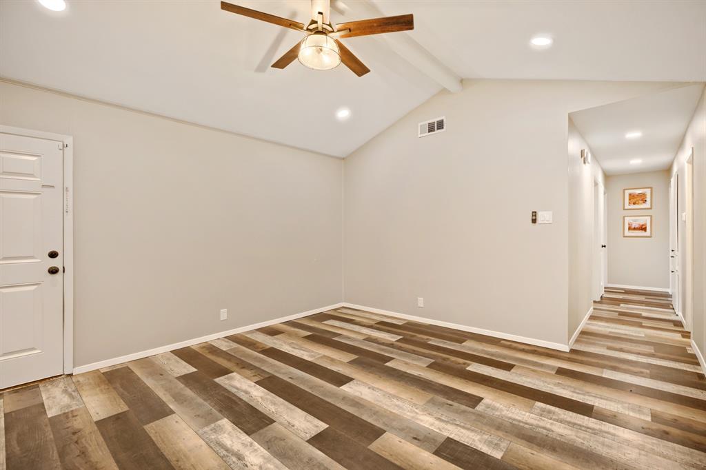3621 Edgewood Drive Property Photo 7