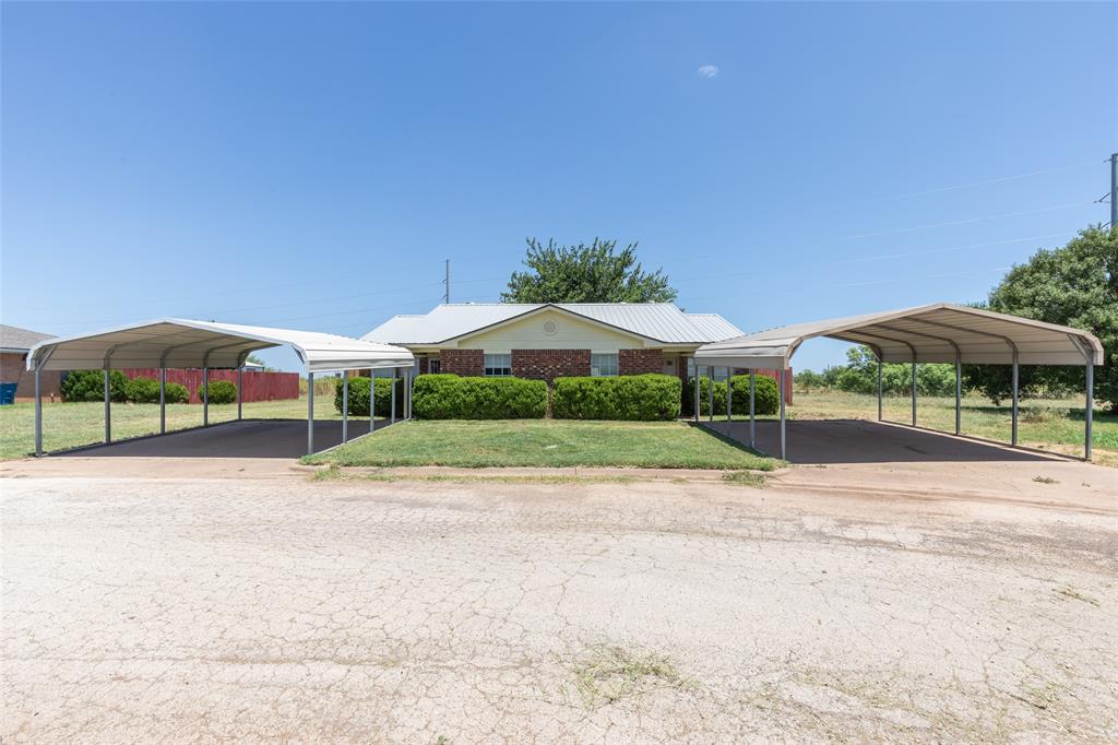 201 & 203 Bluebonnet Drive