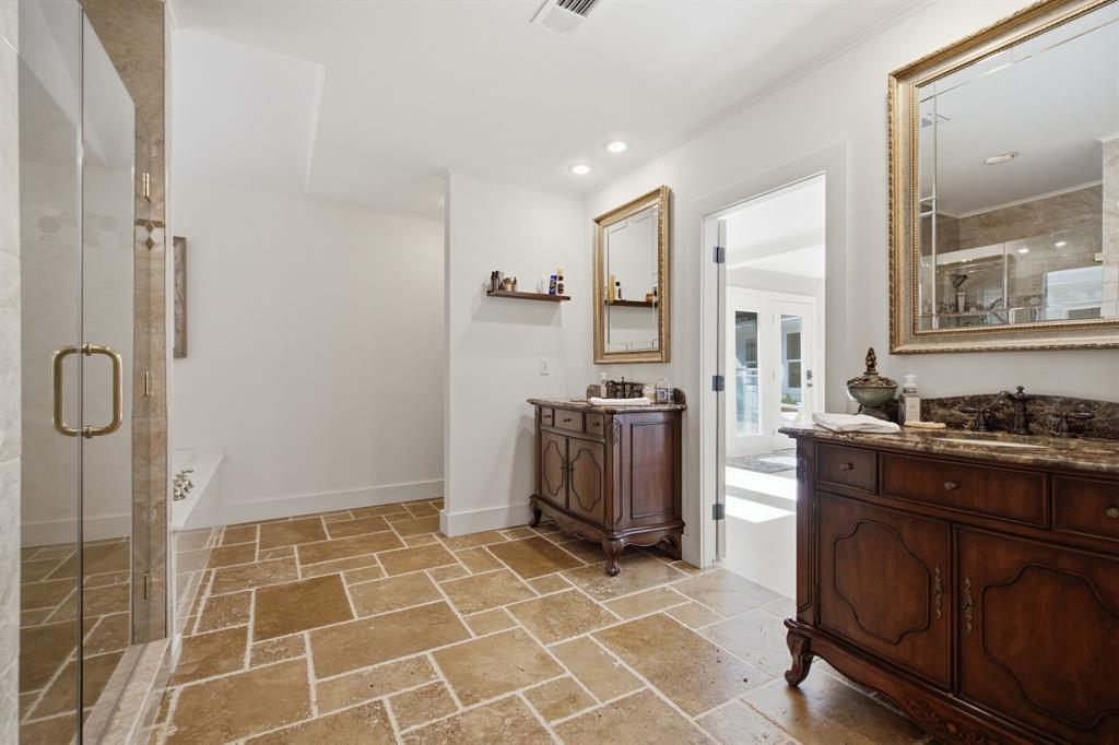 3001 Curry Road Property Photo 22