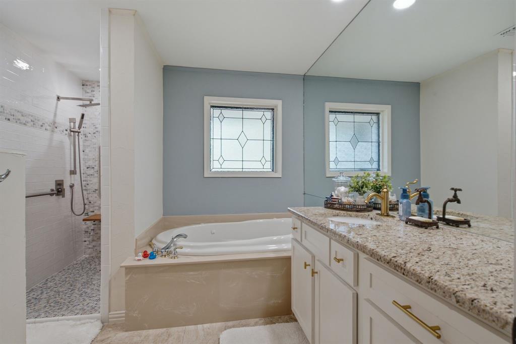 3001 Curry Road Property Photo 27