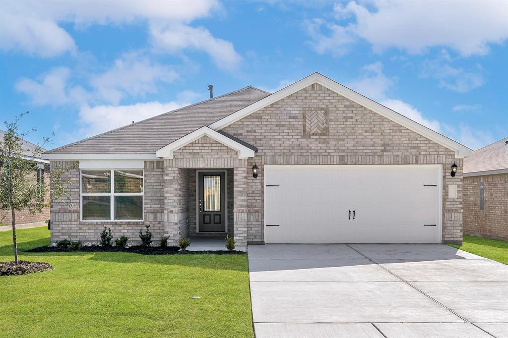 13413 Gitty Up Circle Property Photo 1