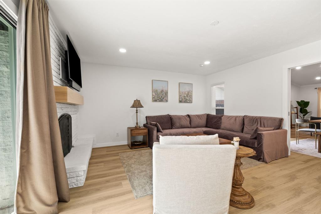 9306 Rolling Rock Lane Property Photo 16