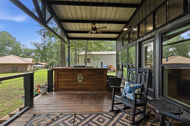 20 Red Oak Property Photo 8