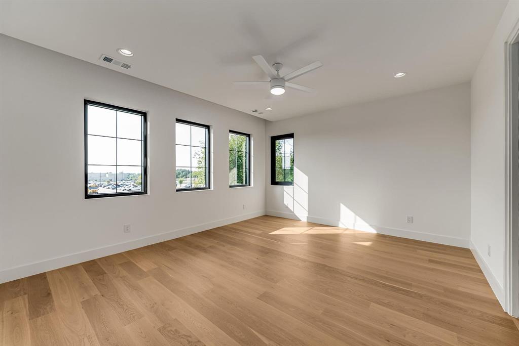 10050 Gooding Drive Property Photo 32
