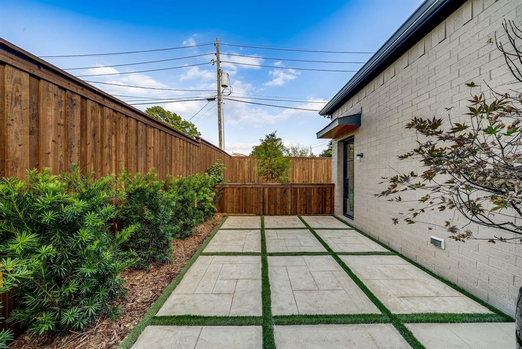 10050 Gooding Drive Property Photo 39