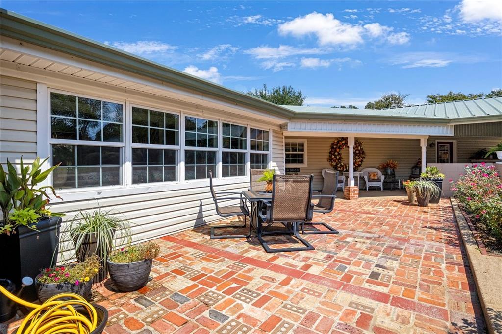 2027 Fm 779 Property Photo 6