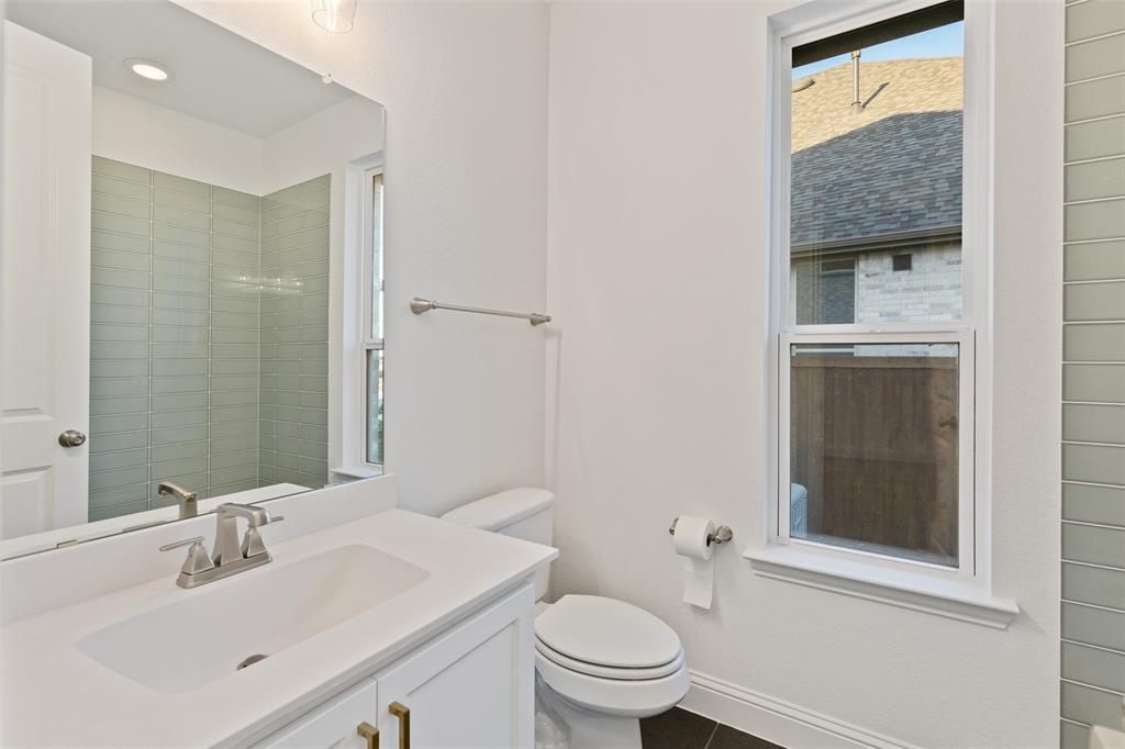 2380 Rainforest Drive Property Photo 6