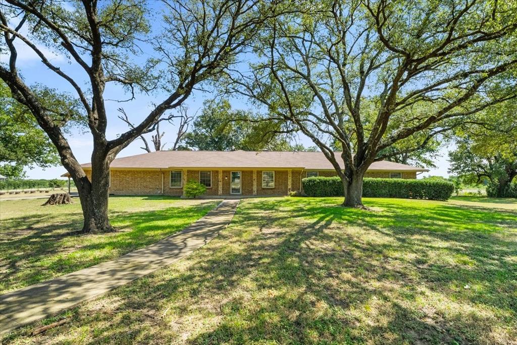 1642 Nw County Road 1040 Property Photo 1