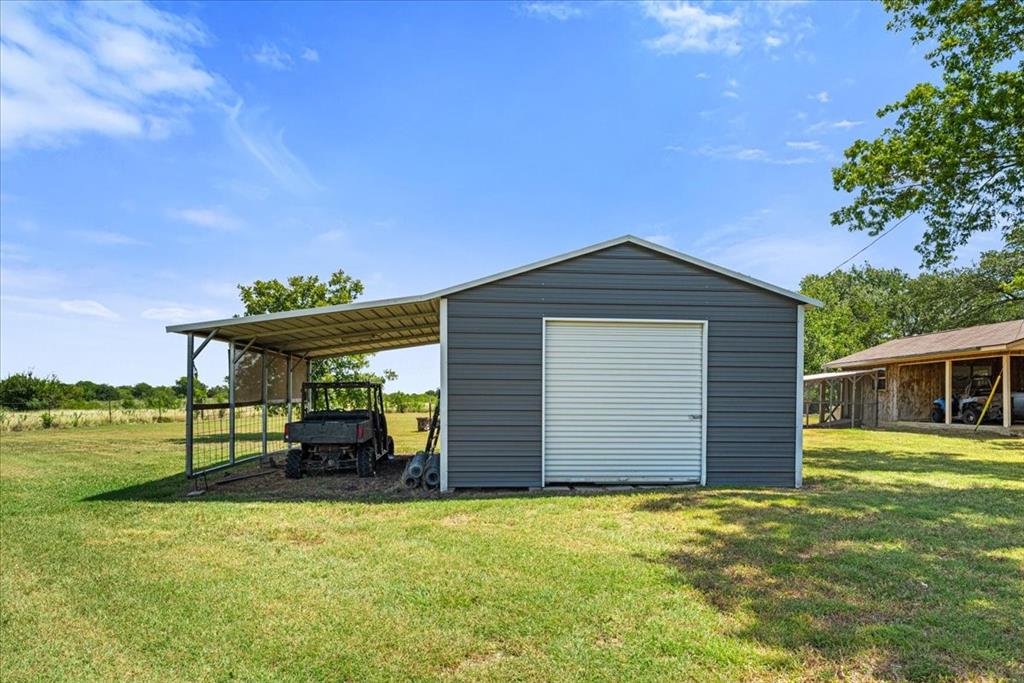 1642 Nw County Road 1040 Property Photo 34