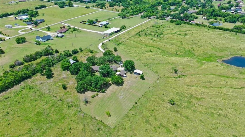 1642 Nw County Road 1040 Property Photo 38