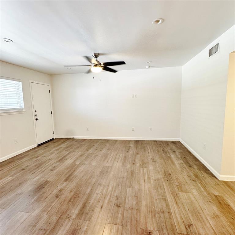 5010 San Jacinto Street 201 Property Photo 4