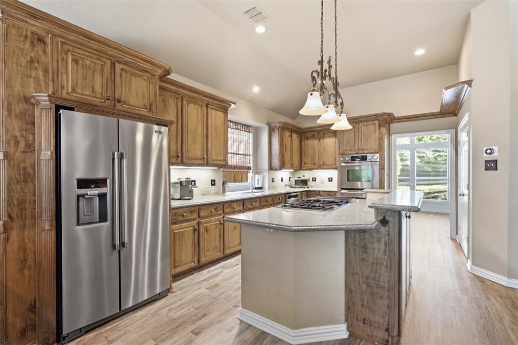 1305 Neches Drive Property Photo 11
