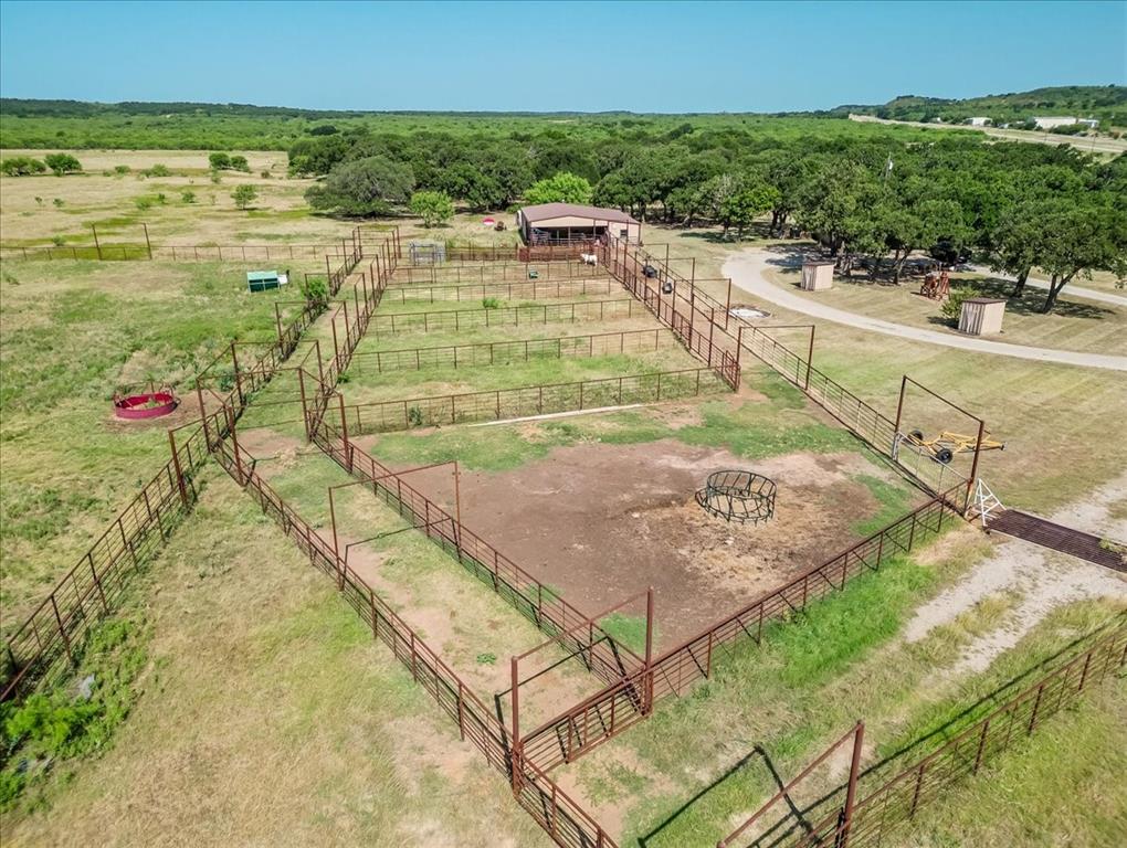 3637 Highway 281 Property Photo 6