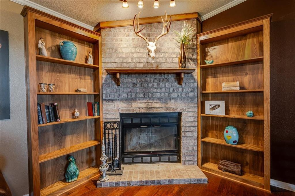 3637 Highway 281 Property Photo 8