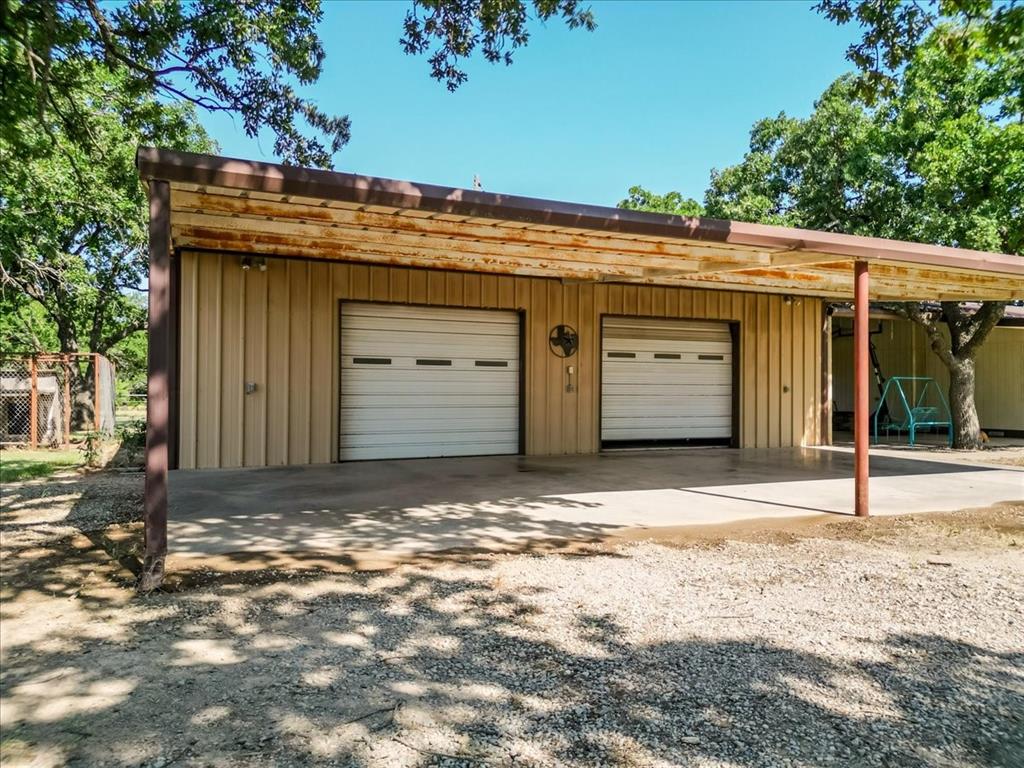 3637 Highway 281 Property Photo 32