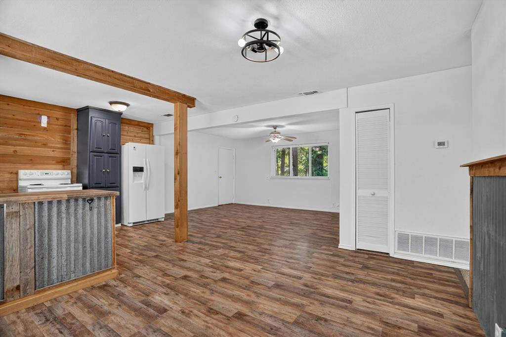 186 Garnet Road Property Photo 7