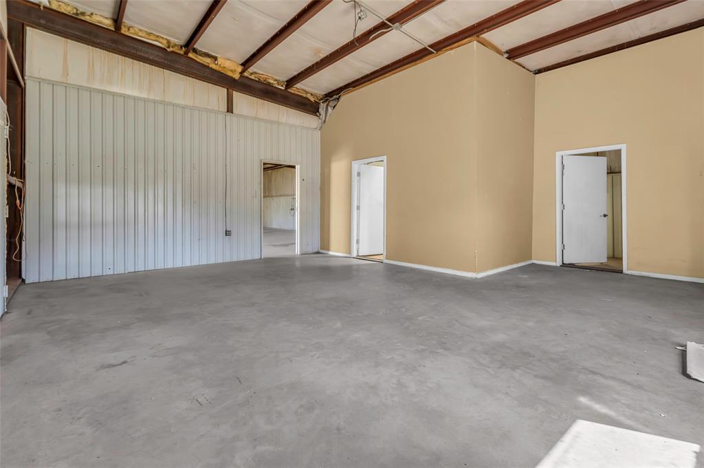 121 Davis St. Corner Property Photo 11