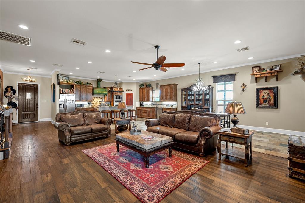 180 Hcr 2224 Property Photo 3