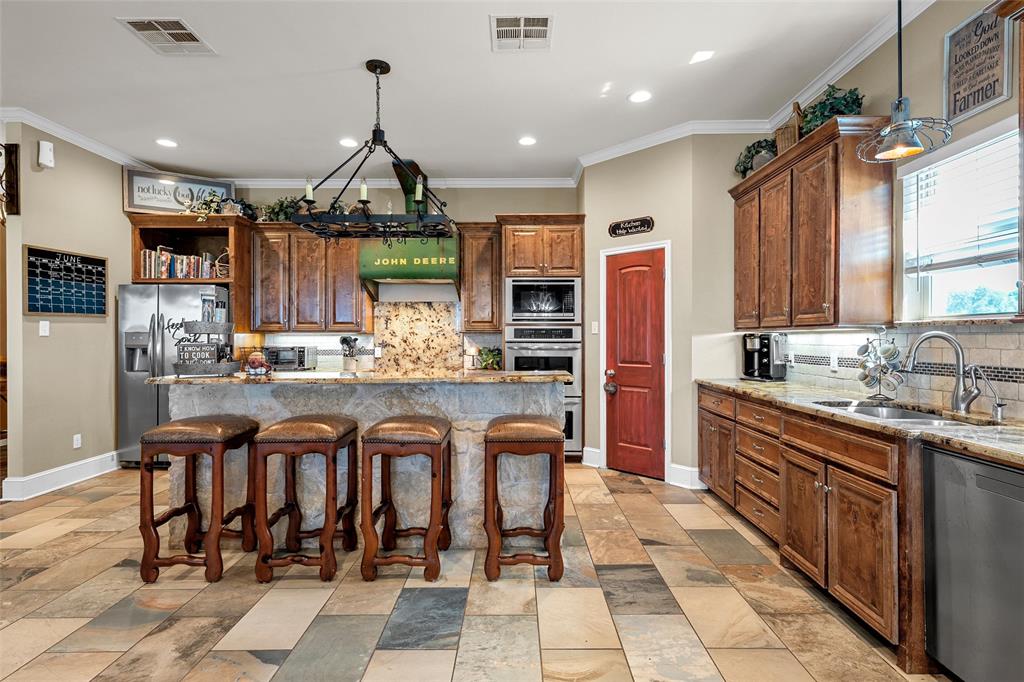 180 Hcr 2224 Property Photo 9