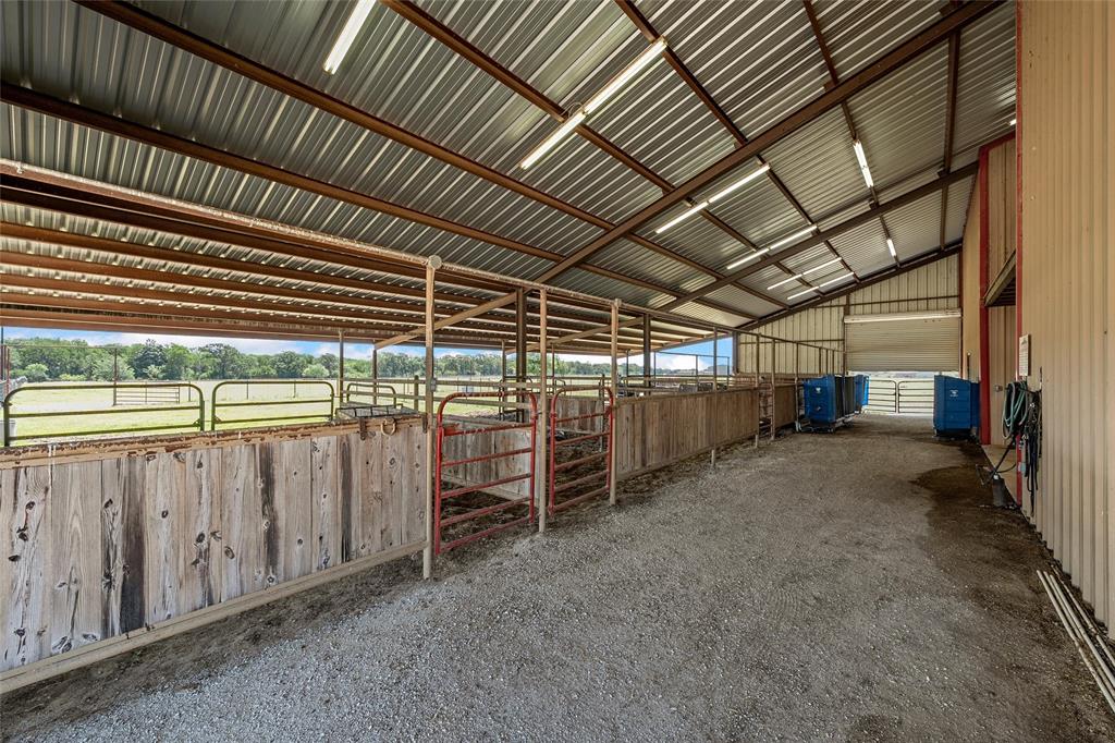 180 Hcr 2224 Property Photo 30