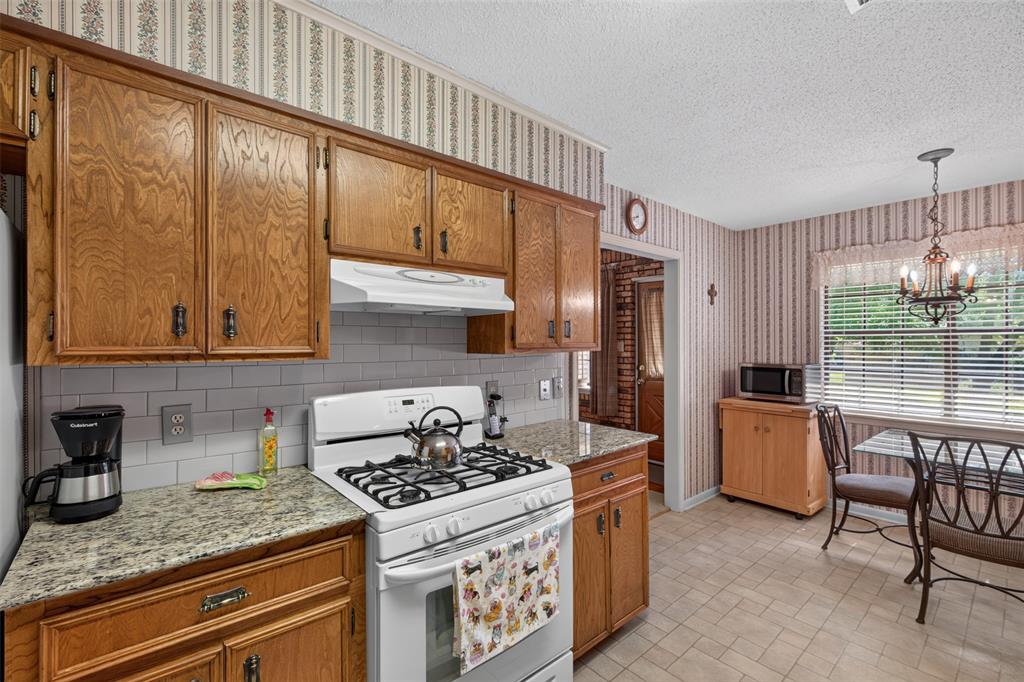 3302 Pine Haven Lane Property Photo 12
