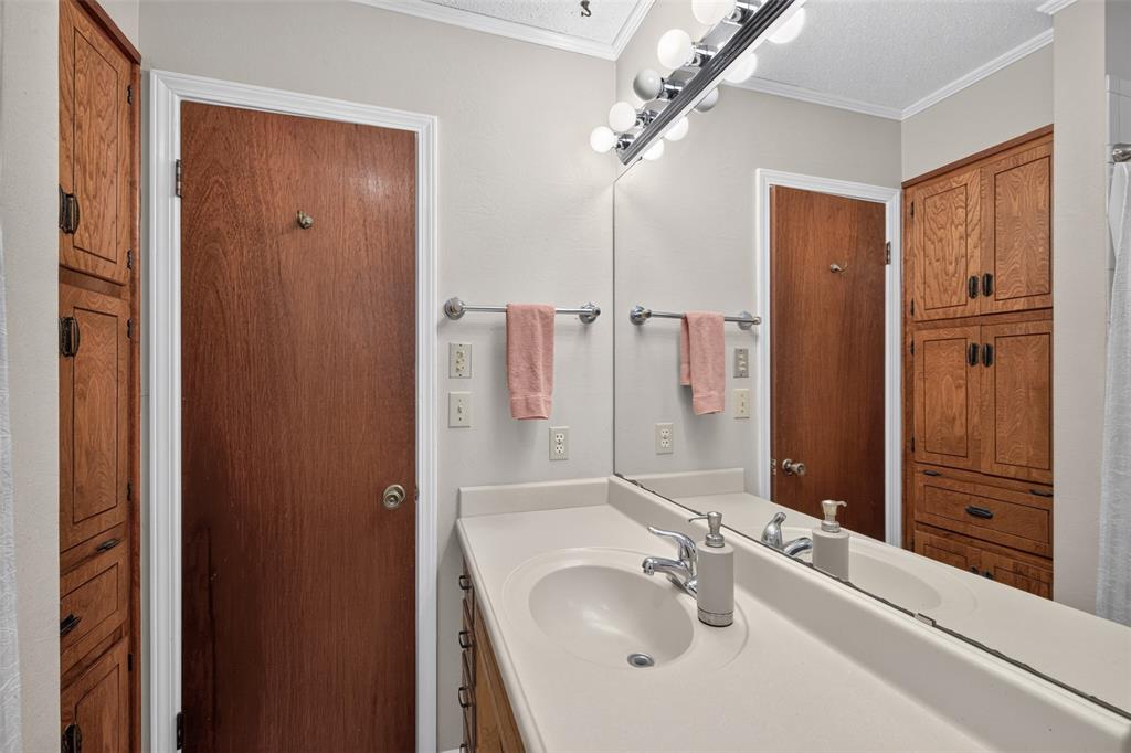 3302 Pine Haven Lane Property Photo 22