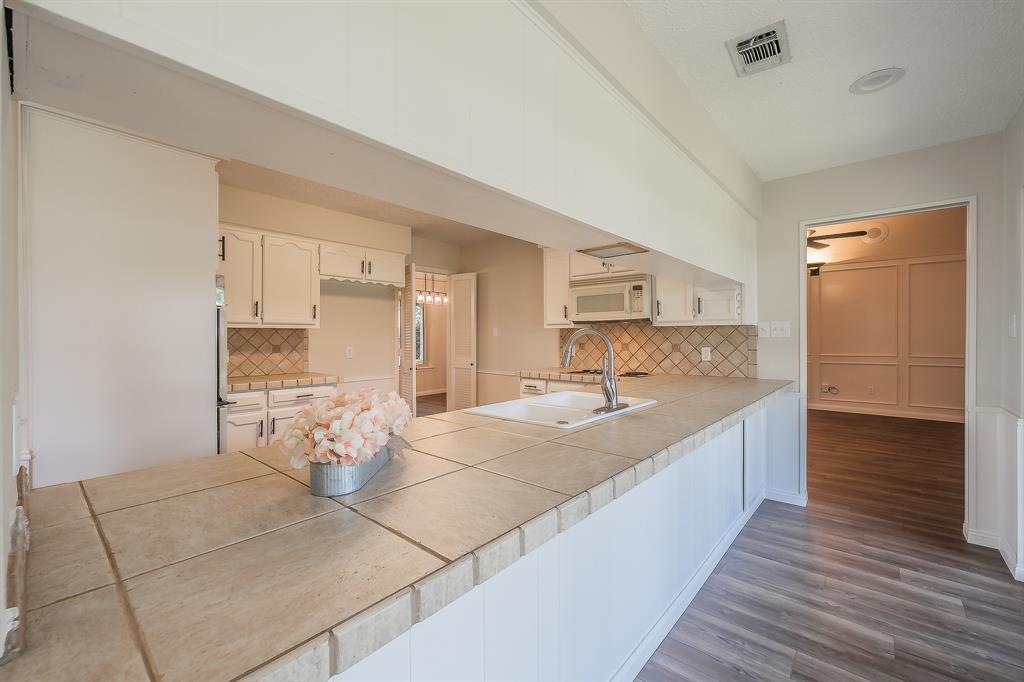 1100 Purdue Drive Property Photo 13