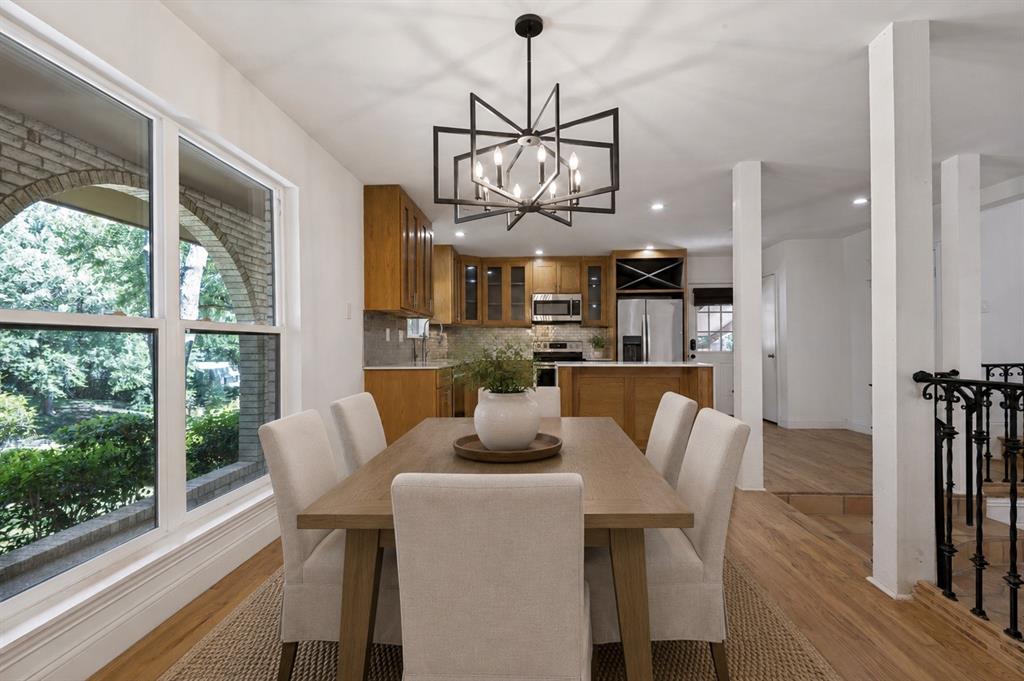 3202 Coronado Street Property Photo 5