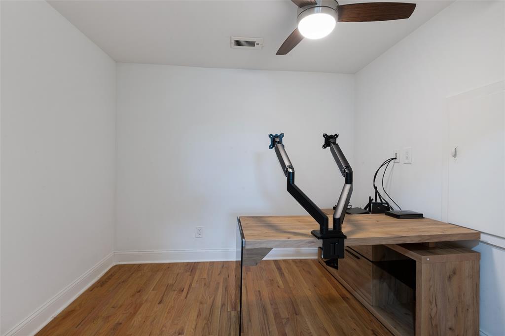 3202 Coronado Street Property Photo 26