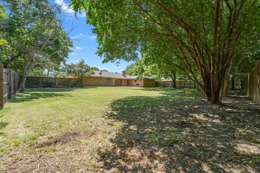 718 Ridgecrest Circle Property Photo 25