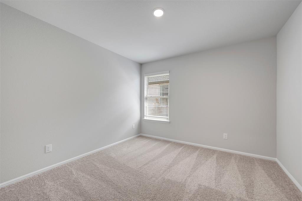 707 Grand Dale Drive Property Photo 28
