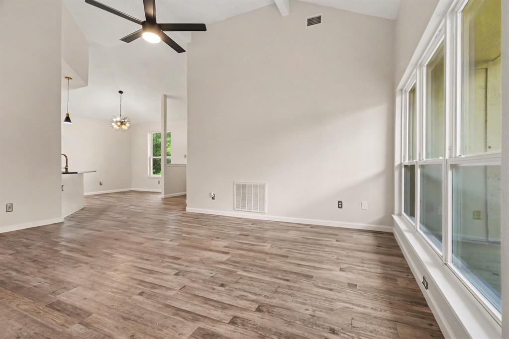 4337 Harvest Hill Road Property Photo 12