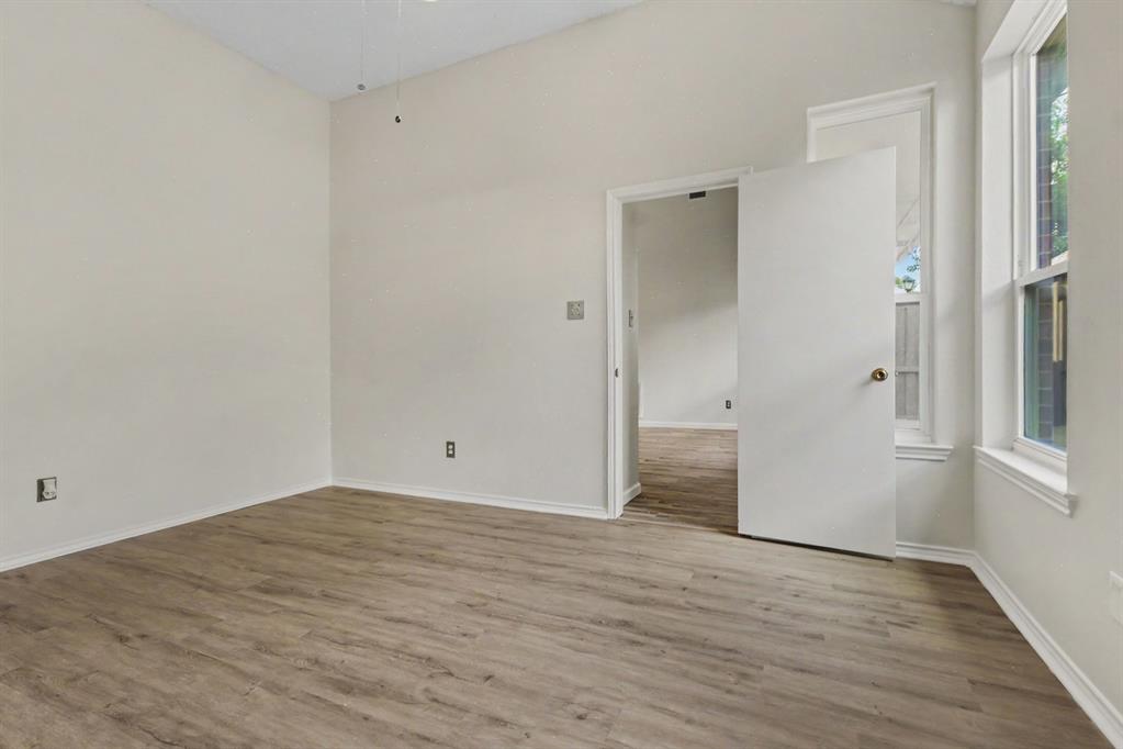 4337 Harvest Hill Road Property Photo 24