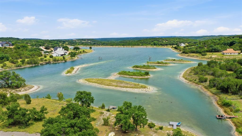 640 Sunfish Point Property Photo 2