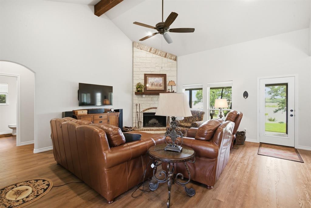 640 Sunfish Point Property Photo 17