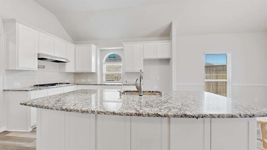 1212 Glendon Drive Property Photo 14