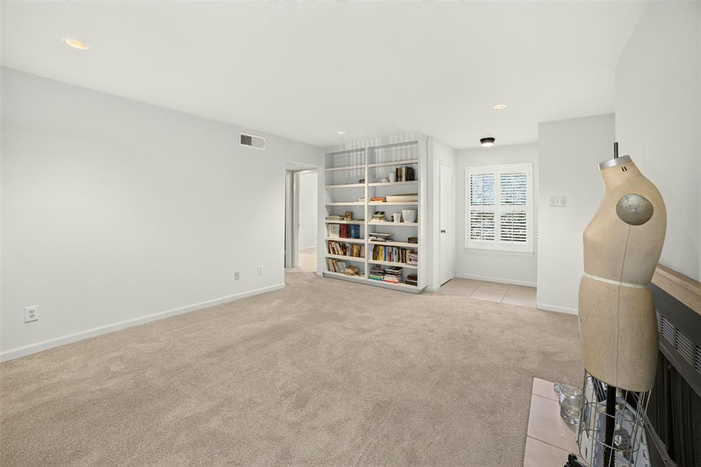 5335 Bent Tree Forest Drive 213 Property Photo 4