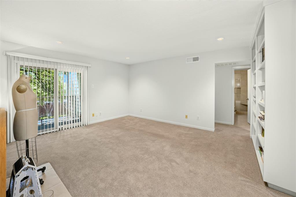 5335 Bent Tree Forest Drive 213 Property Photo 8