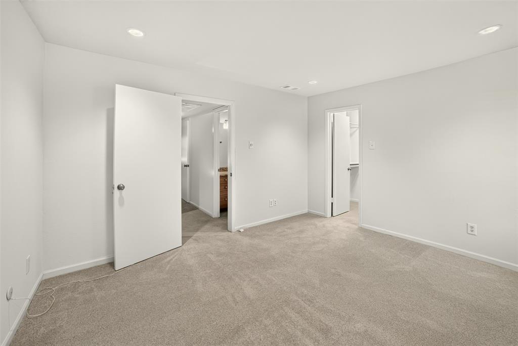 5335 Bent Tree Forest Drive 213 Property Photo 13