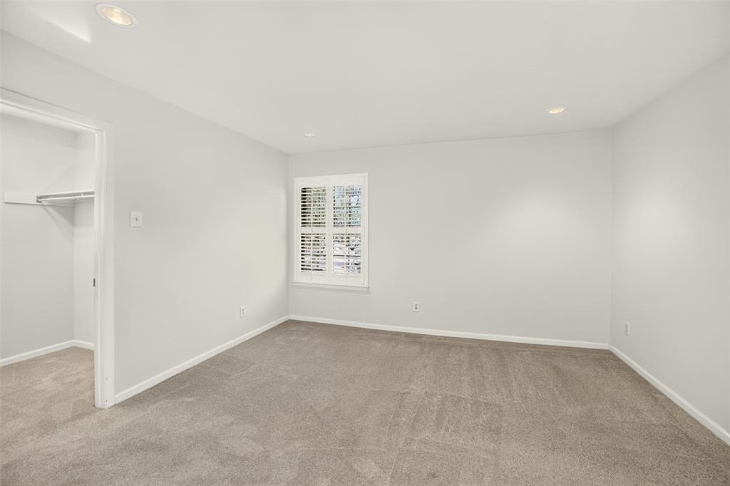 5335 Bent Tree Forest Drive 213 Property Photo 14