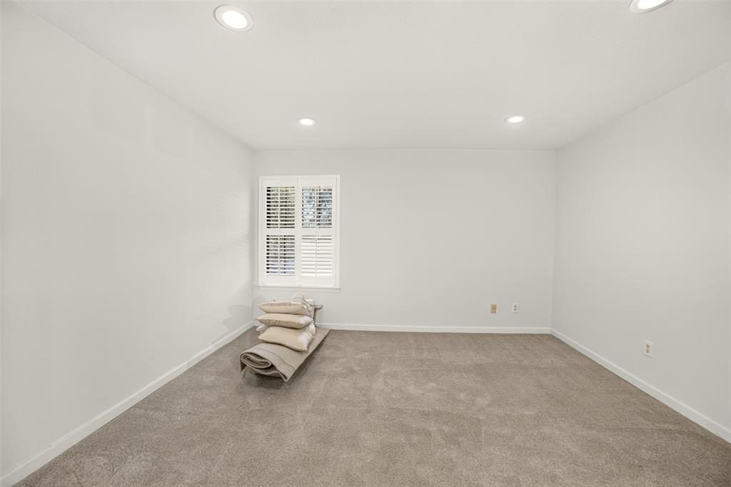 5335 Bent Tree Forest Drive 213 Property Photo 18