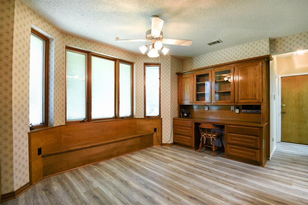 1027 Sherman Drive Property Photo 7