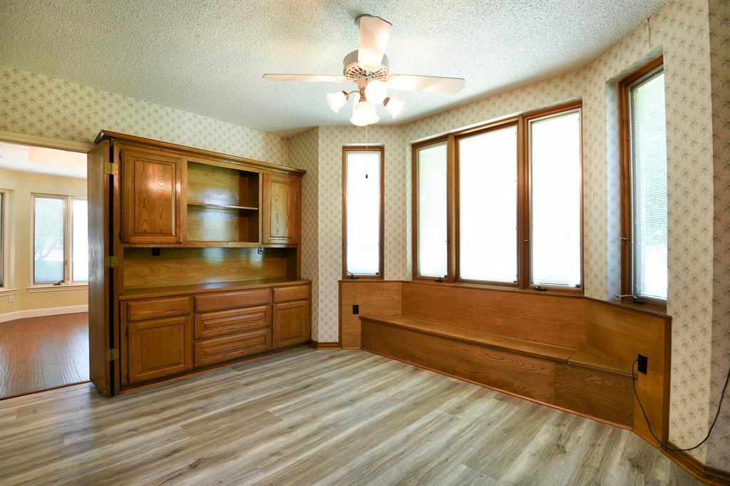 1027 Sherman Drive Property Photo 8
