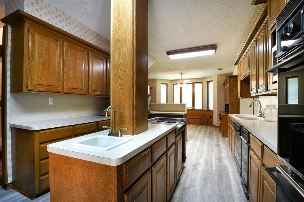 1027 Sherman Drive Property Photo 13