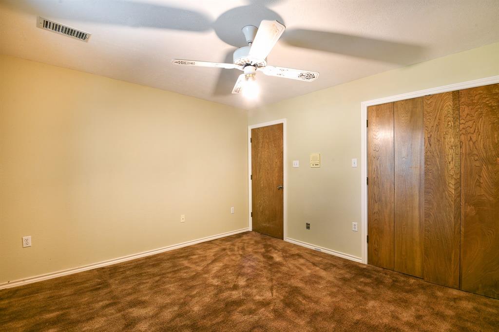 1027 Sherman Drive Property Photo 18